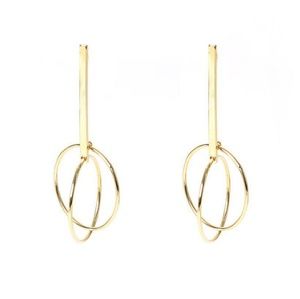 BRAND NEW ✨ Emma & Chloe Opera Earrings in Gold